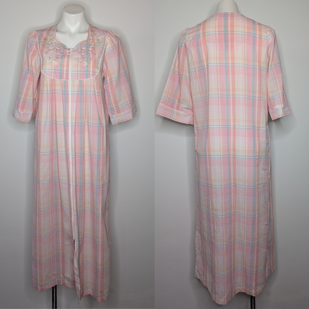 ✨3/$15 Miss Elaine pink blue yellow floral zip up maxi lounge robe S